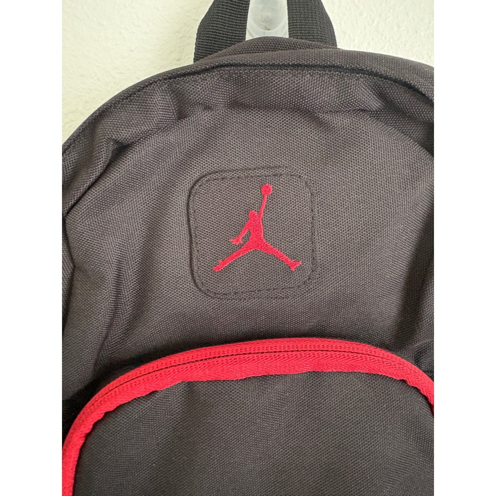 Jordan Kids Mini Backpack Black Red Jumpman Logo 1347-391-313 - Picture 2 of 8